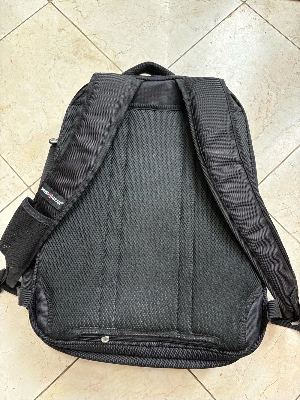 Swiss Gear Black Men's Laptop Backpack - Durable Commuter Bag